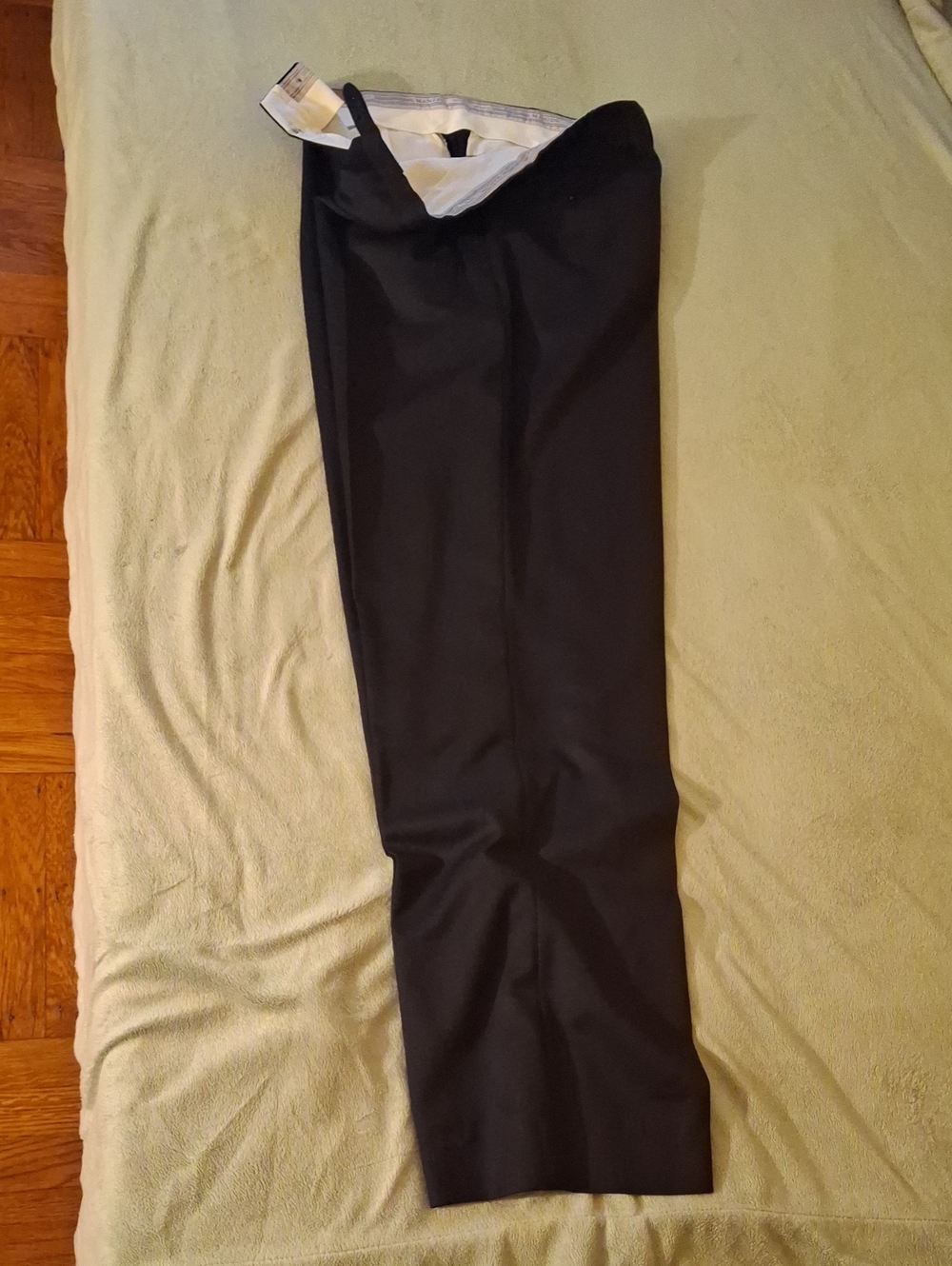 Men's Tailored Black Dress Pants - Sleek Workwear
